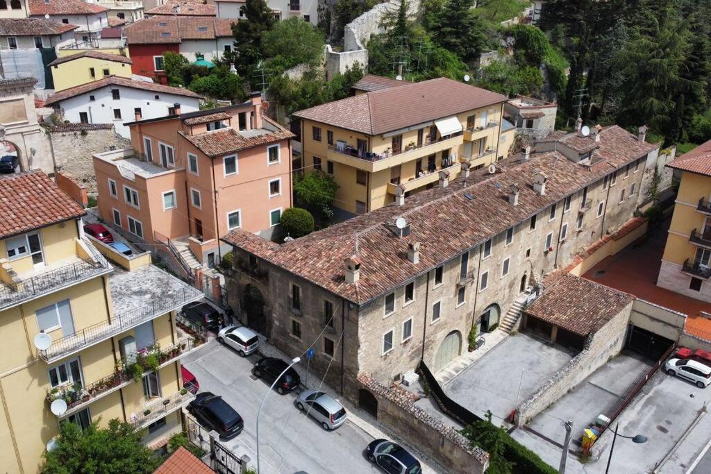 Caldora Apartment LʼAquila Exterior foto